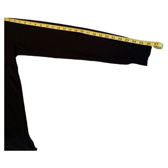 Black DIVIDED by H&M cardigan, Size M. Soft, versatile, perfect for layering. - Picture 9 of 9